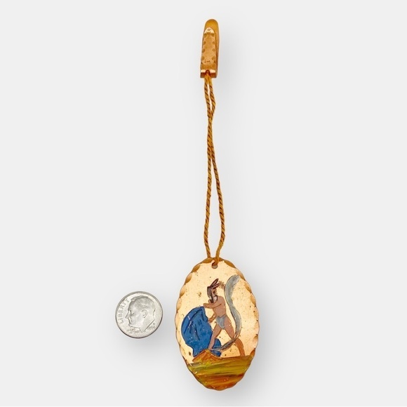 Vintage Souvenir Charm - Picture 4 of 4